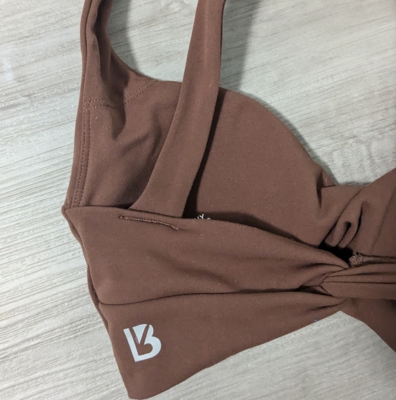 Buffbunny double twist sports bra XS in mocha - Picture 5 of 7